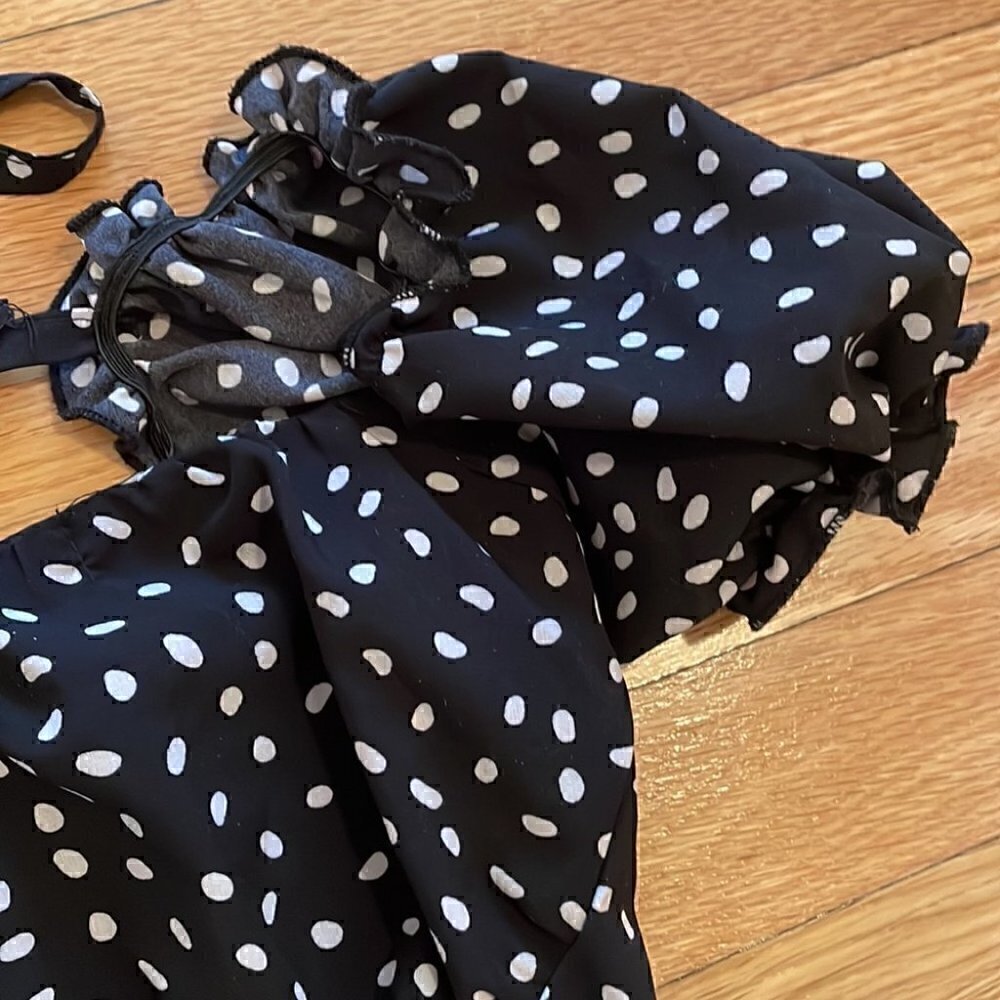 𝅺🖤 Unique black white polka dot crop top and high rise wrap shorts set - si…​ - Picture 3 of 6